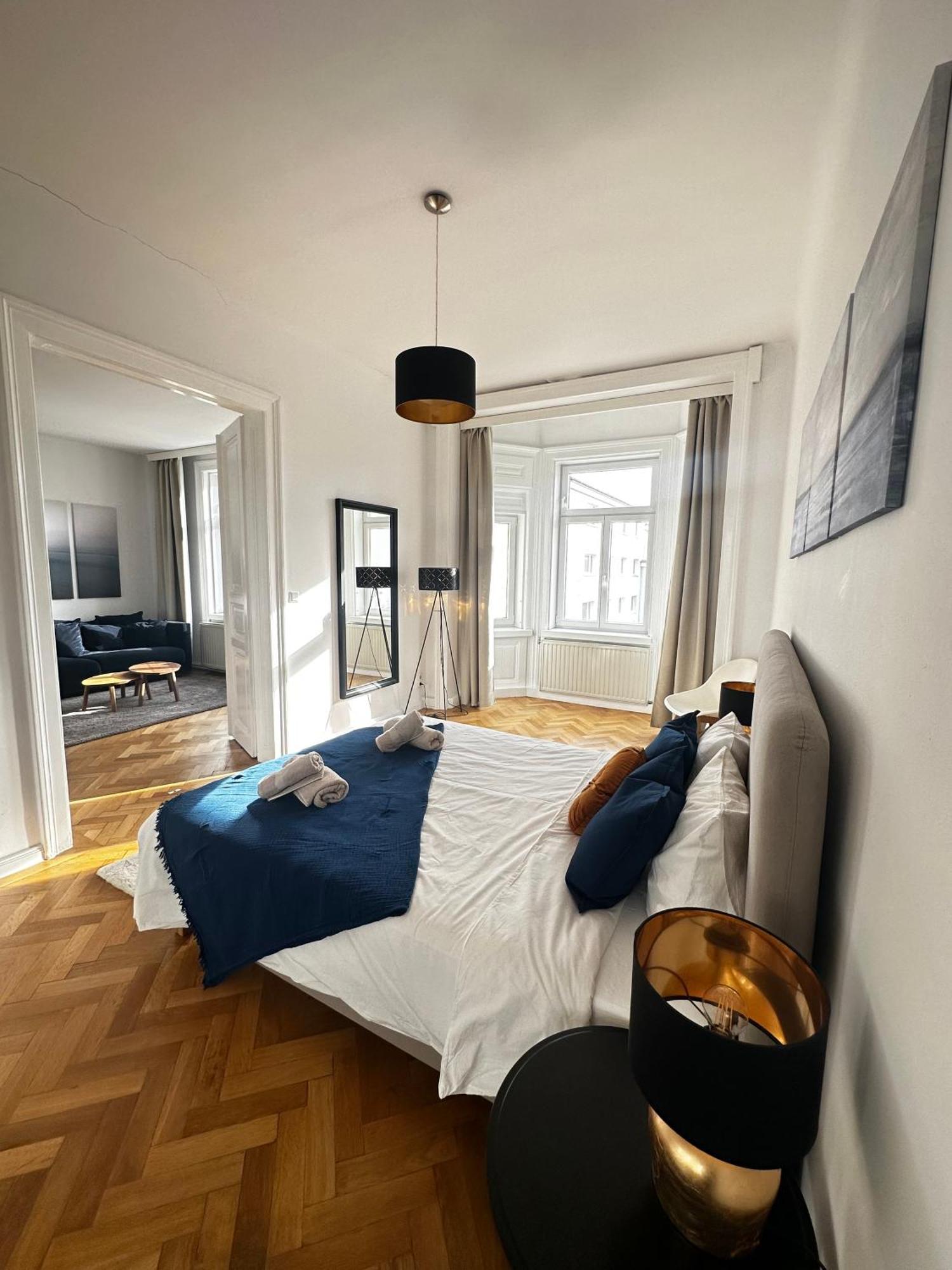 Luxury 3 Bedroom Apartment Near Schoenbrunn Palace Wiedeń Zewnętrze zdjęcie