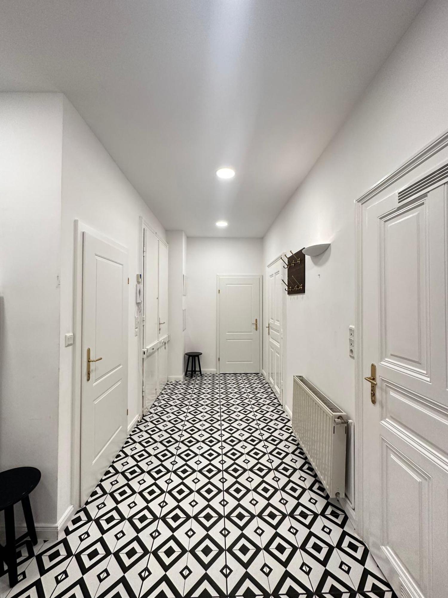Luxury 3 Bedroom Apartment Near Schoenbrunn Palace Wiedeń Zewnętrze zdjęcie